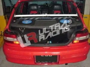 Ultra Racing Toyota Starlet EP70/72/80/82 Ultra-R Rear C-Pillar Bar 485A, référence RU2-485A