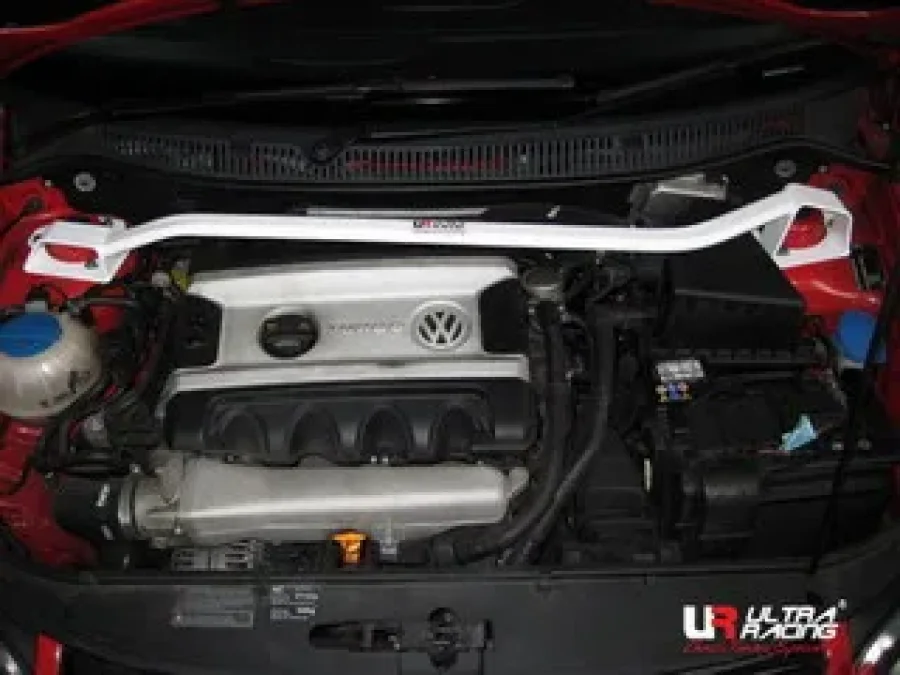 Ultra Racing VW Polo 02-09 9N 1.8T UltraRacing Front Upper Strutbar 1170, référence TW2-1170