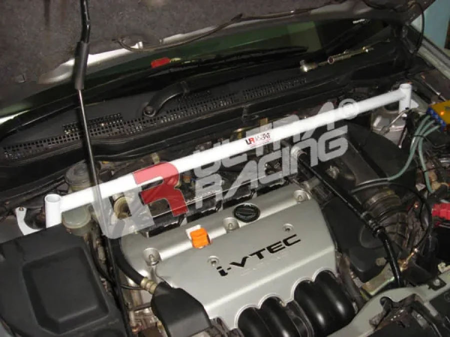 Ultra Racing Honda Stream 99-06 UltraRacing 2-Point Front Upper Strutbar, référence TW2-447