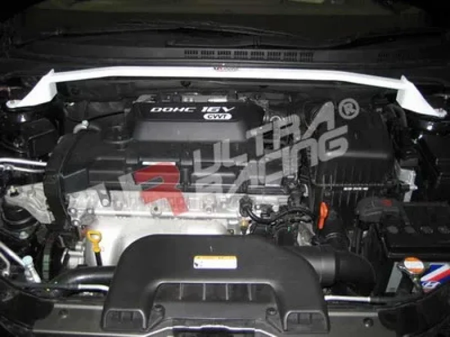 Ultra Racing Hyundai i30 07-12 /Elantra 07-10 2.0 Ultra-R Front Upper Bar, référence TW2-556