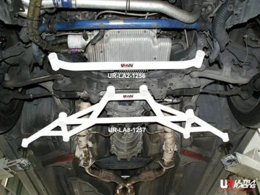Ultra Racing Nissan 350Z 02-08 UltraRacing Front Lower Tiebar 1256, référence LA2-1256