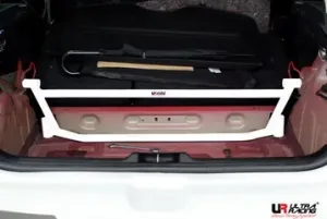 Ultra Racing Renault Clio C 05+ UltraRacing 4-Point Rear Trunk Brace, référence RE4-1321