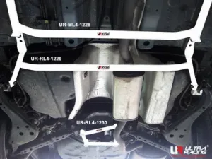 Ultra Racing Nissan X Trail 2.0 08+ UltraRacing 4-Point Rear L Brace 1229, référence RL4-1229