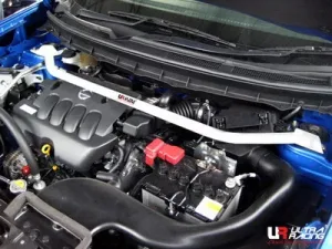 Ultra Racing Nissan X Trail 2.0 08+ UltraRacing Front Upper Strutbar, référence TW2-1225