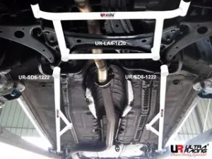 Ultra Racing Toyota Celica ST182/183/185 89+ Ultra-R Front H-Brace, référence LA4-1220