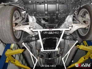 Ultra Racing Infiniti FX 09+ 4WD Ultra-R 4-Point Front Lower H-Brace 1452, référence LA4-1452