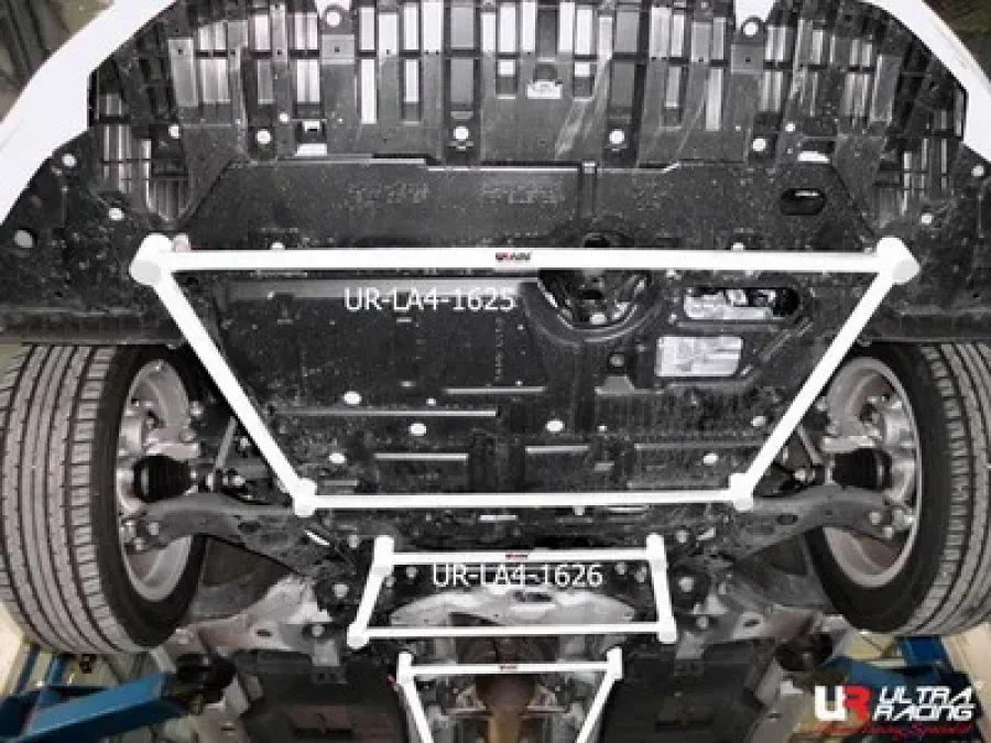 Ultra Racing Lexus CT200H / Prius XW30 Ultra-R 4-Point Front H-Brace 1625, référence LA4-1625
