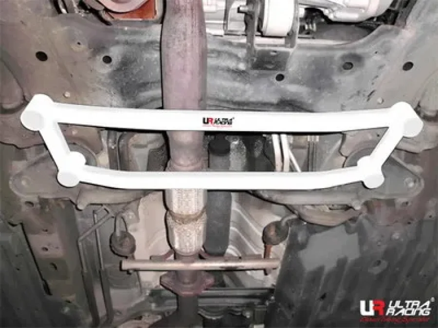 Ultra Racing Mazda CX9 07+ 3.7 UltraRacing 4-Point Front H-Brace 1738, référence LA4-1738