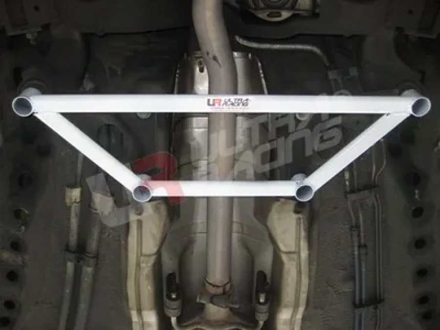 Ultra Racing Daewoo Lacetti /Chevrolet Nubira Ultra-R Front H-Brace, référence LA4-884