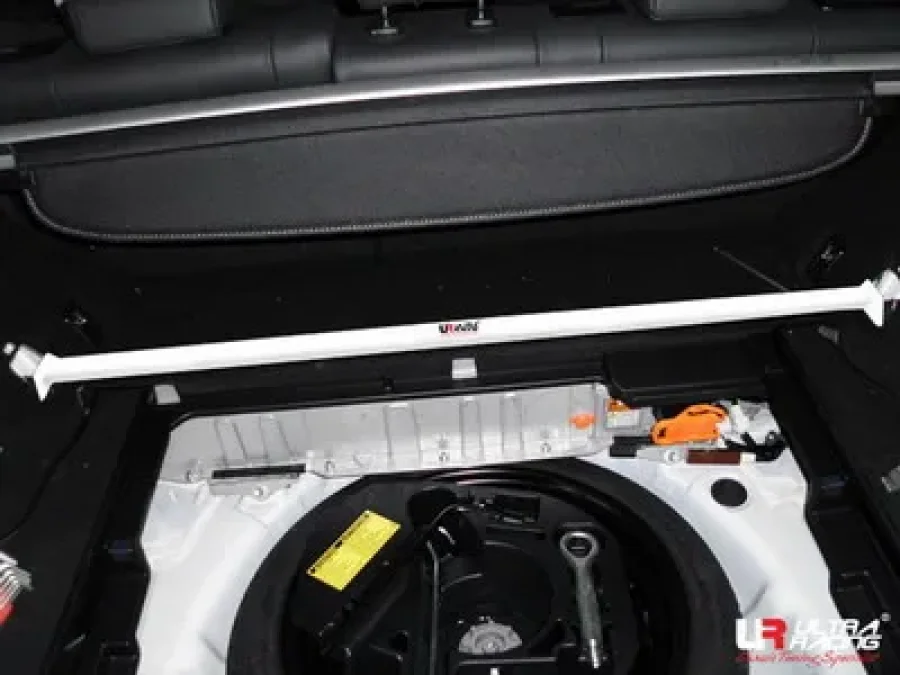 Ultra Racing Lexus CT200H / Prius XW30 Ultra-R Rear Upper Strutbar 1623, référence RE2-1623