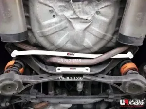 Ultra Racing Ford Mondeo MK4 2.0/2.3 07-13 Ultra-R Rear Lower Bar 1518, référence RL2-1518