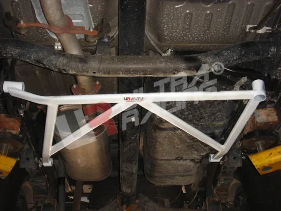 Ultra Racing Mitsubishi Triton/L200 06+ Ultra-R 4-Point Rear L Brace 639, référence RL4-639