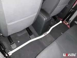 Ultra Racing Isuzu D-Max 3.0D 02+ UltraRacing 2-Point Room Bar, référence RO2-1712