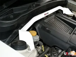 Ultra Racing Subaru Forester SH5/9/SJ 08+ Ultra-R Front Upper Strutbar, référence TW2-1246