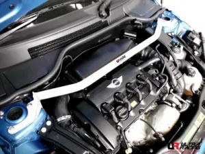 Ultra Racing Mini Cooper S R56 06+ UltraRacing Front Upper Strutbar 1715, référence TW2-1715