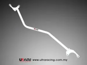 Ultra Racing Volvo 850 Turbo 4D/Wagon OBD-1 Ultra-R Front Upper Strutbar, référence TW2-937