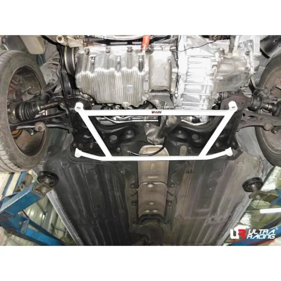 Ultra Racing Fiat Bravo 1.8 95-01 UltraRacing 4-Point Front Lower Brace, référence LA4-1921
