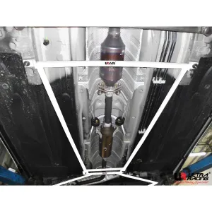 Ultra Racing Nissan Almera 1.5 11+ UltraRacing 4-Point Mid Lower Brace, référence ML4-1943