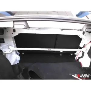Ultra Racing Mercedes C-Class/ AMG 07+ W204 Ultra-R Rear Upper Strutbar, référence RE2-1821