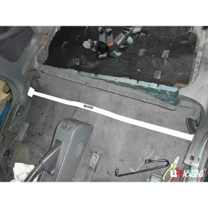 Ultra Racing Fiat Bravo 1.8 95-01 UltraRacing 2-Point Room Bar, référence RO2-1919