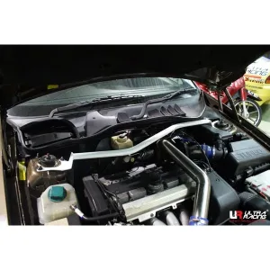Ultra Racing Volvo 850 (Fuse Box) OBD2 Ultra-R 2P Front Upper Strutbar, référence TW2-1305
