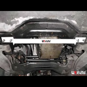 Ultra Racing Mercedes S-Class 91-98 W140 3,2 Ultra-R 2P Front Lower Bar, référence LA2-2059
