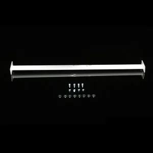 Ultra Racing Mercedes W123 2.3 79-85 UltraRacing 2P Rear Upper Strutbar, référence RE2-2165