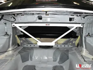Ultra Racing Honda Civic FB/Coupe 10+ USA Ultra-R 3P Rear Upper Strutbar, référence RE3-1993