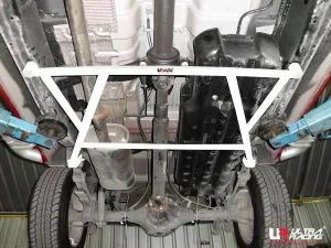 Ultra Racing Ford Ranger T6 2.2D 11+ Ultra-R 4P Rear Lower Brace 1989, référence RL4-1989
