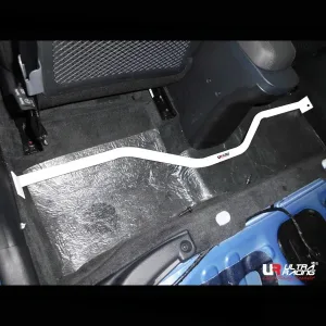 Ultra Racing Kia Rio 1.4 11+ UltraRacing 2P Room Bar 2086, référence RO2-2086