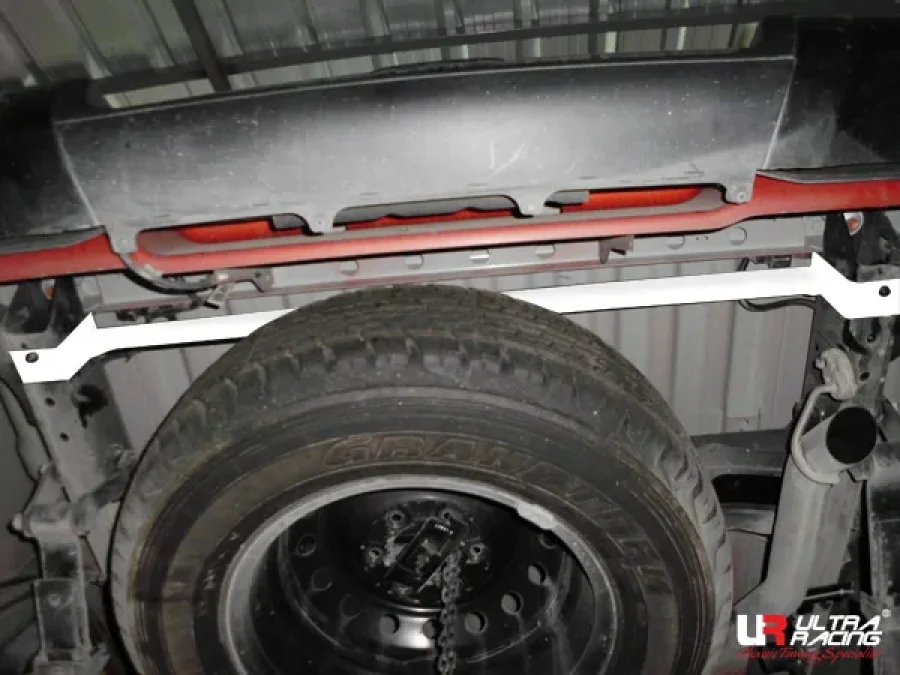 Ultra Racing Ford Ranger T6 2.2D 11+ Ultra-R 2P Rear Torsion Bar 1990, référence RT2-1990