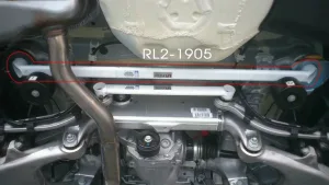 Ultra Racing BMW 640 E63/E64 4.0 03-10 Ultra-R 2-Point Rear Lower Bar, référence RL2-1905