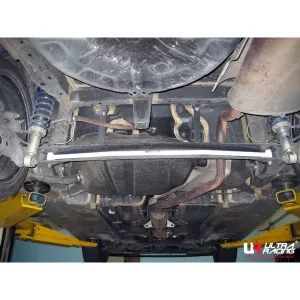 Ultra Racing Toyota Corolla E12/E13 UltraRacing 2P Rear Torsion Bar, référence RT20-216