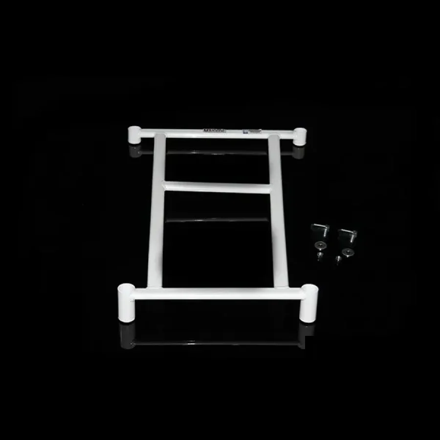 Ultra Racing Mercedes E-Class 03-06 W211 Ultra-R 4P Front Lower Brace, référence LA4-1889