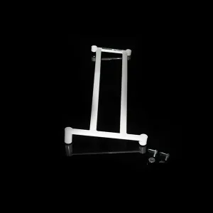 Ultra Racing Mercedes CLK 3.2 96-03 W208 Ultra-R 4P Front Lower Brace, référence LA4-2608