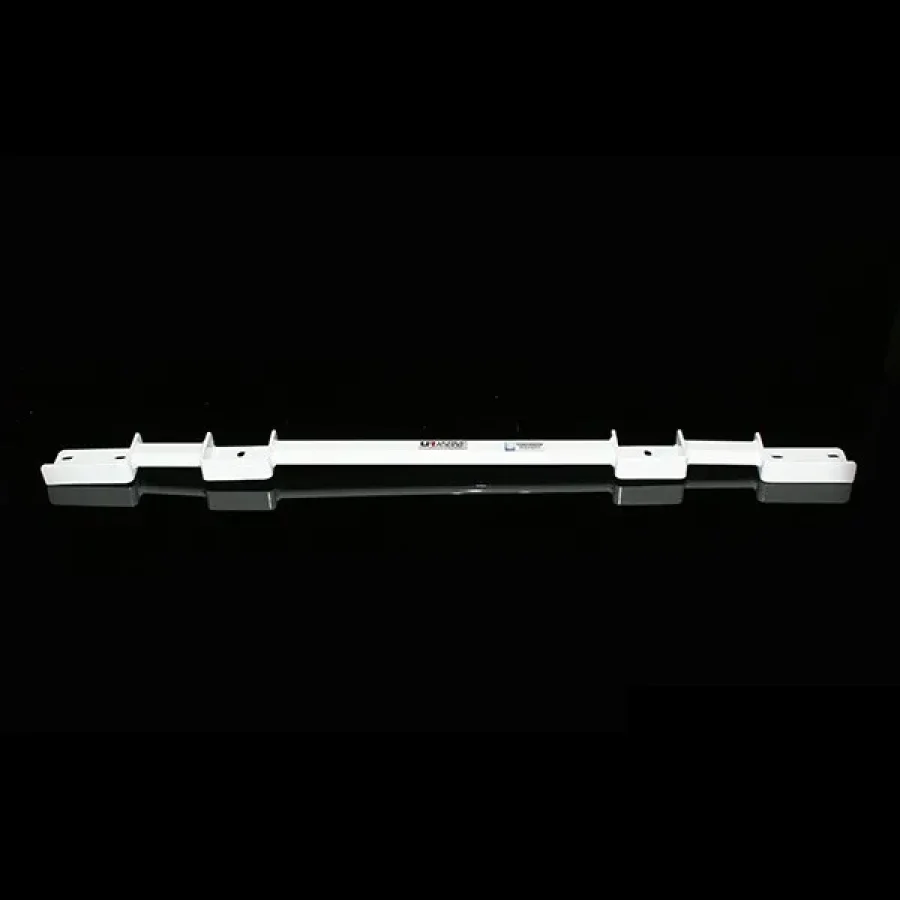 Ultra Racing Jaguar XJL 5.0 12+ UltraRacing 4-Point Rear Lower Brace, référence RL4-2152