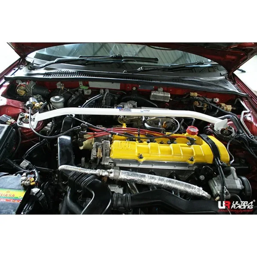 Ultra Racing Honda Prelude 88-91 Ultra-R B20 2P Front Upper Strutbar 2173, référence TW2-2173