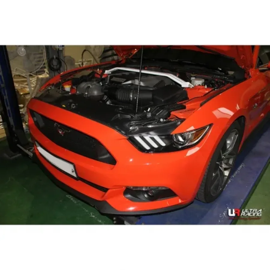 Ultra Racing Ford Mustang 2015+ UltraRacing 2-Point Front Upper Strut Bar, référence URKR-TW2-3300