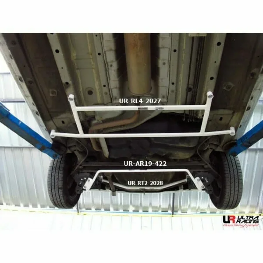 Ultra Racing Mitsubishi SpaceStar/Mirage 12+ Ultra-R 4P Rear Lower Brace, référence RL4-2027