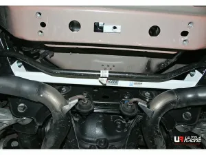 Ultra Racing Ford Mustang S550 15-19 Ultra Racing Rear Lower Strutbar, référence URKR-RL2-3304