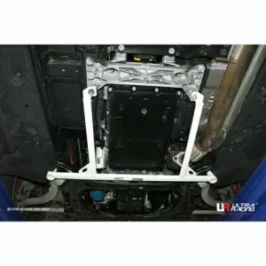 Ultra Racing Kia Stinger 17+ 2.0D UltraRacing 4-Point Front Lower Brace, référence URKR-LA4-3897
