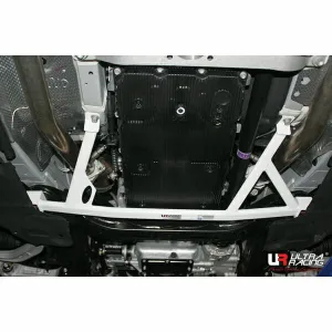 Ultra Racing Hyundai Genesis (DH) 3.8 V6 15-16 (4WD) Front Lower Bar, référence URKR-LA4-2749