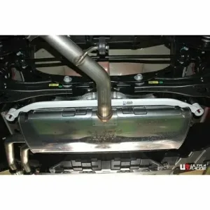 Ultra Racing Hyundai Veloster-N 2.0T 18+ (2WD) Rear Lower Bar, référence URKR-RL2-3557