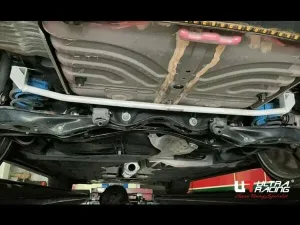 Ultra Racing Honda Civic FK 1.5T 17+  Ultra-R Rear Lower Brace, référence URTH-RL2-3826