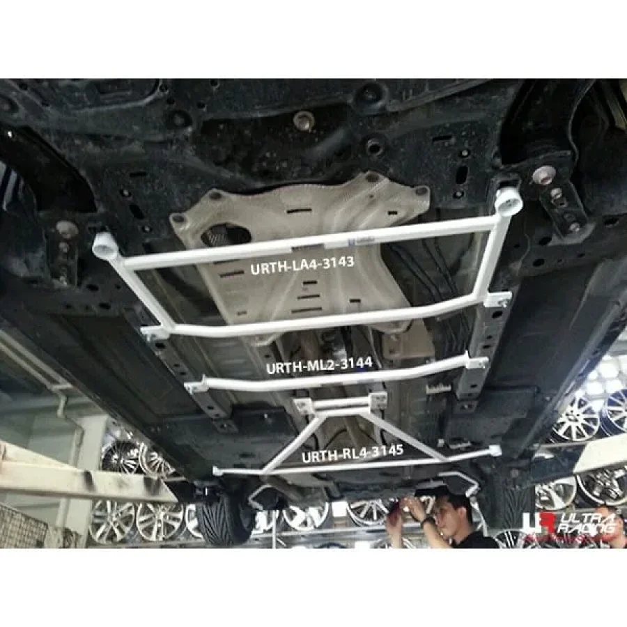 Ultra Racing Mazda 2 DJ 14+ 1.5D UltraRacing Front Lower Brace, référence URTH-LA4-3143