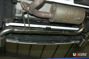 Ultra Racing BMW 4 GT F36 13-15 UltraRacing Rear Torsion Bar, référence URKR-RT2-3264