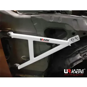 Ultra Racing Nissan Fairlady (350Z)(Z33) 3.5 V6 2WD Coupe 02-08 UltraRacing 3-Point Fender Brackets (740P), référence FD3-3740P