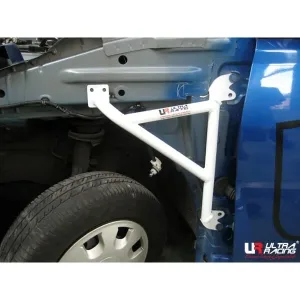 Ultra Racing Perodua Viva (L251) 1.0 2WD 07-14 UltraRacing 3-Point Fender Brackets (811P), référence FD3-811P
