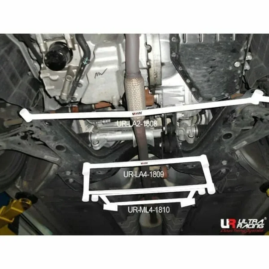 Ultra Racing Roewe 350 1.5 2WD 10-15 UltraRacing 2-Point Front Lower Tiebar (1808), référence LA2-1808