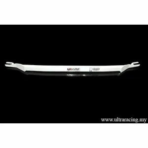 Ultra Racing Volkswagen Polo Sedan (A05) 1.6 MPI 10+/Vento 1.2 TSI 10+2WD UltraRacing 2-Point Front Lower Tiebar (3000), référence LA2-3000
